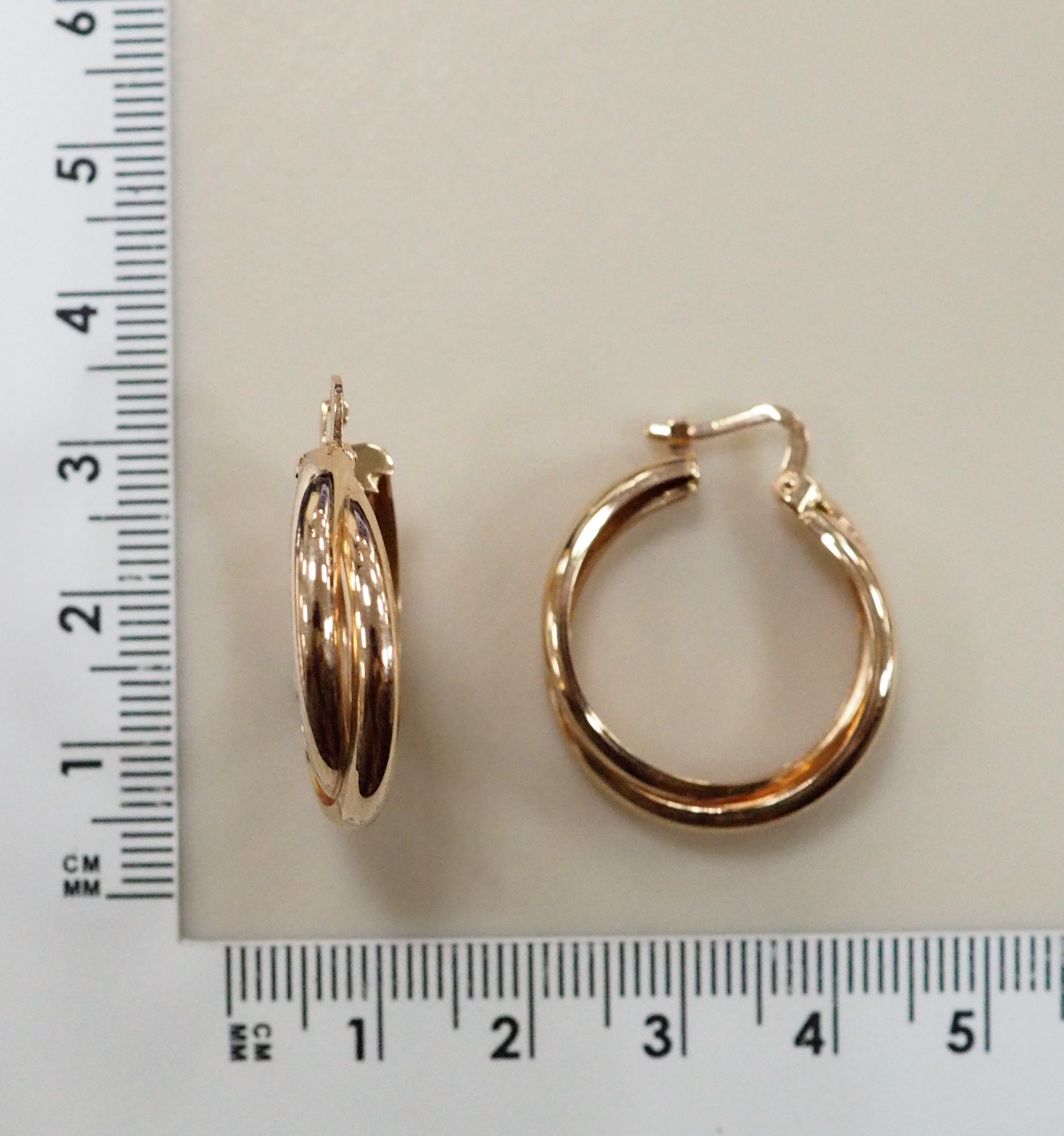 Серьги-конго из золота